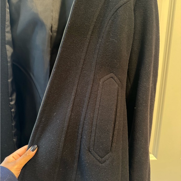 Black jacket - Picture 4 of 8